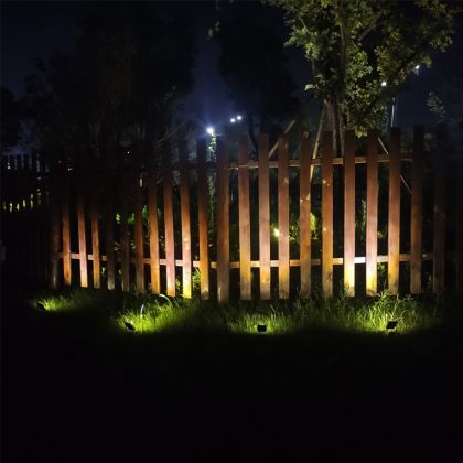 Outdoor Solar Garden Light 4-in-1 LED Spotlights Landscape Decoration